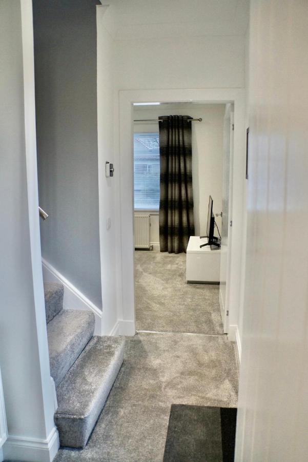 Leworin Apartman Stirling Kültér fotó