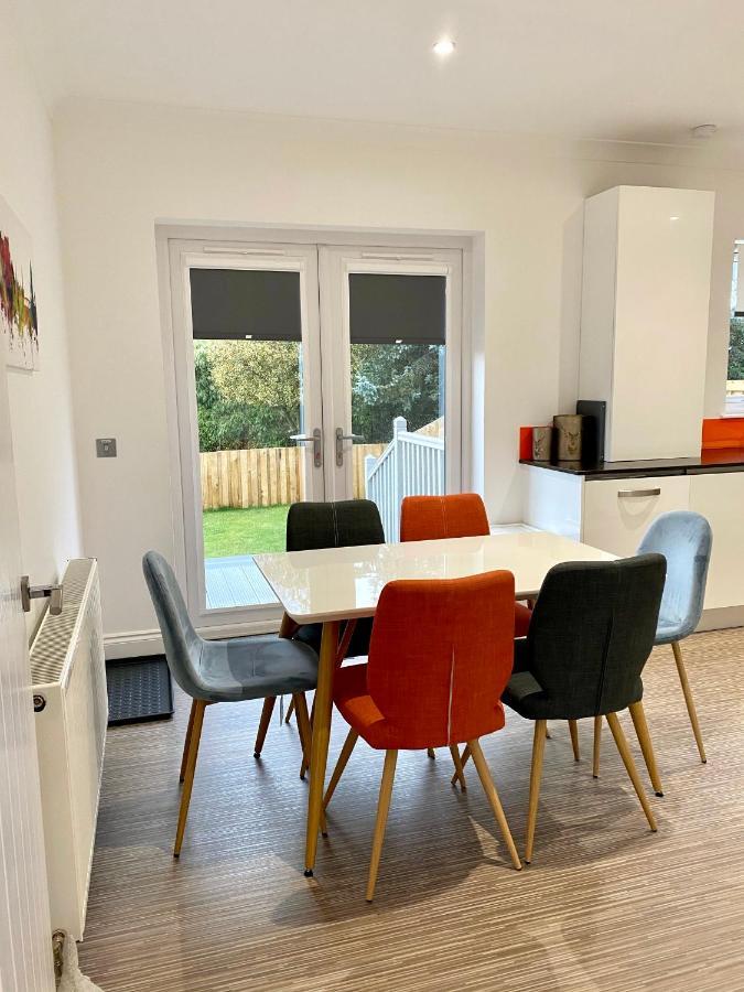 Leworin Apartman Stirling Kültér fotó